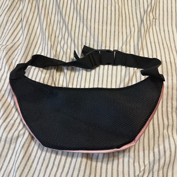 Novelty Belly Fanny Pack - Picture 4 of 5